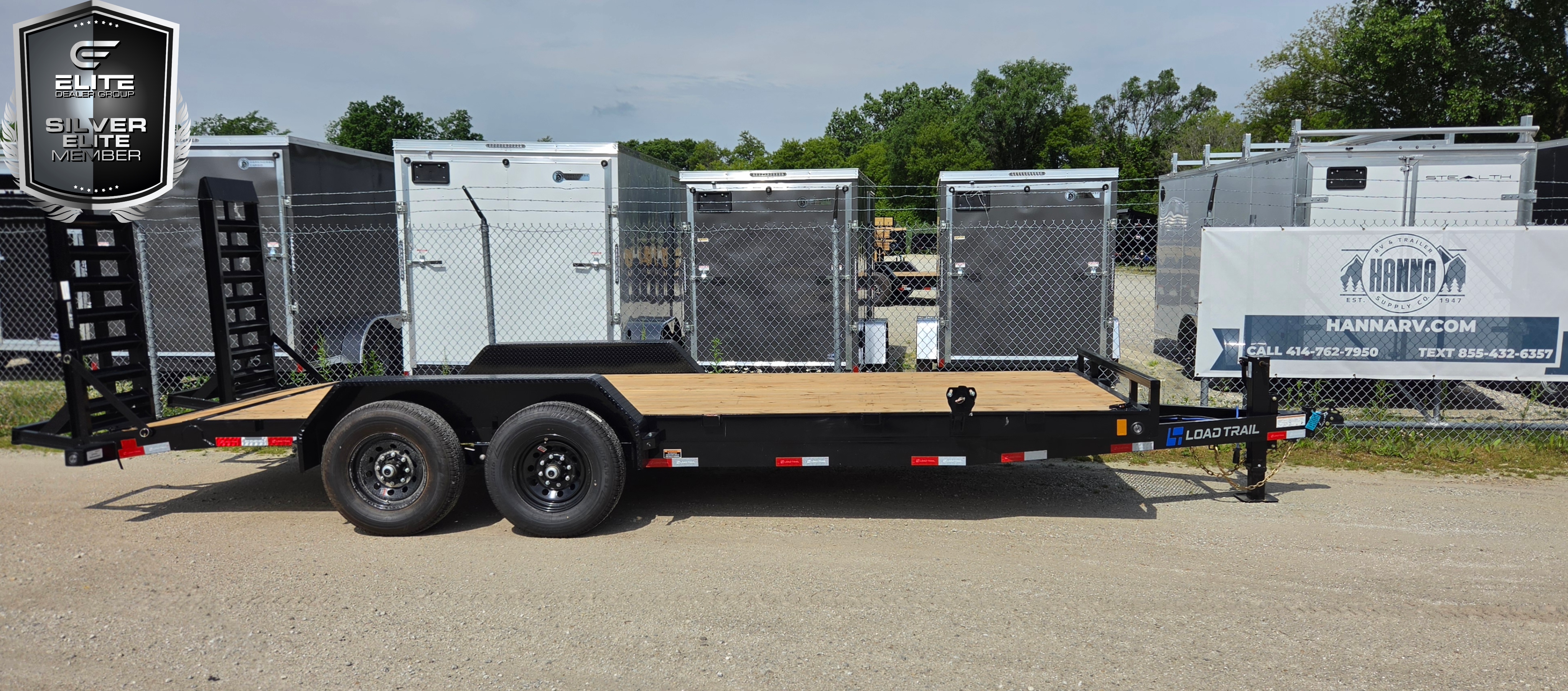 Load Trail 83 X 20 Tandem Axle 14,000 Lb Steel Car Hauler / Equipment Trailer with Fold Up Ramps